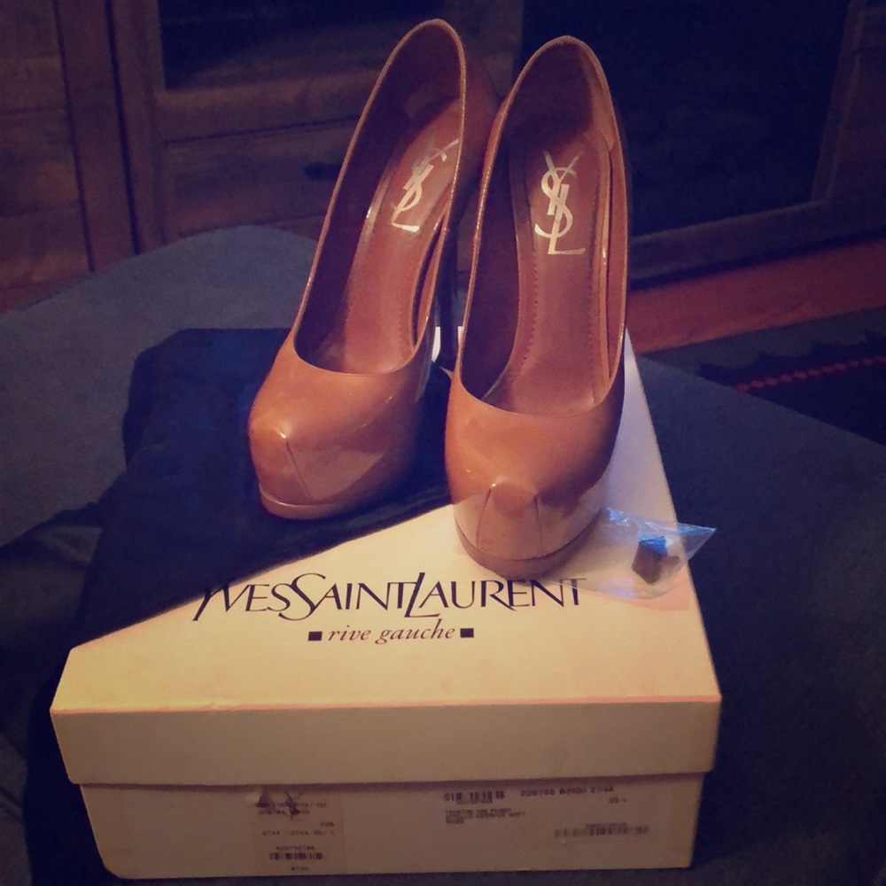 YSL authentic Tribtoo 105 pump in nude 35 1/2